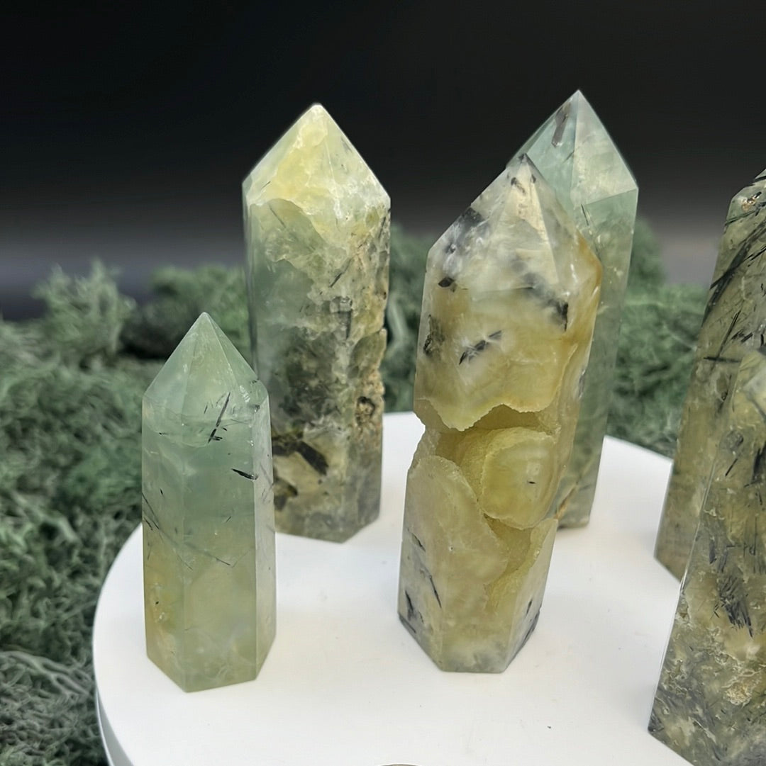 Prehnit Spitze - 1 Stück ca. 50-100g - crystal paradise