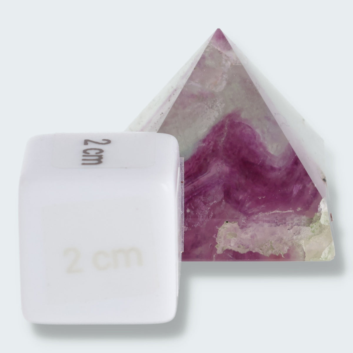 Mini Grüne Fluorit Pyramide (3 cm) – Ansicht 4
