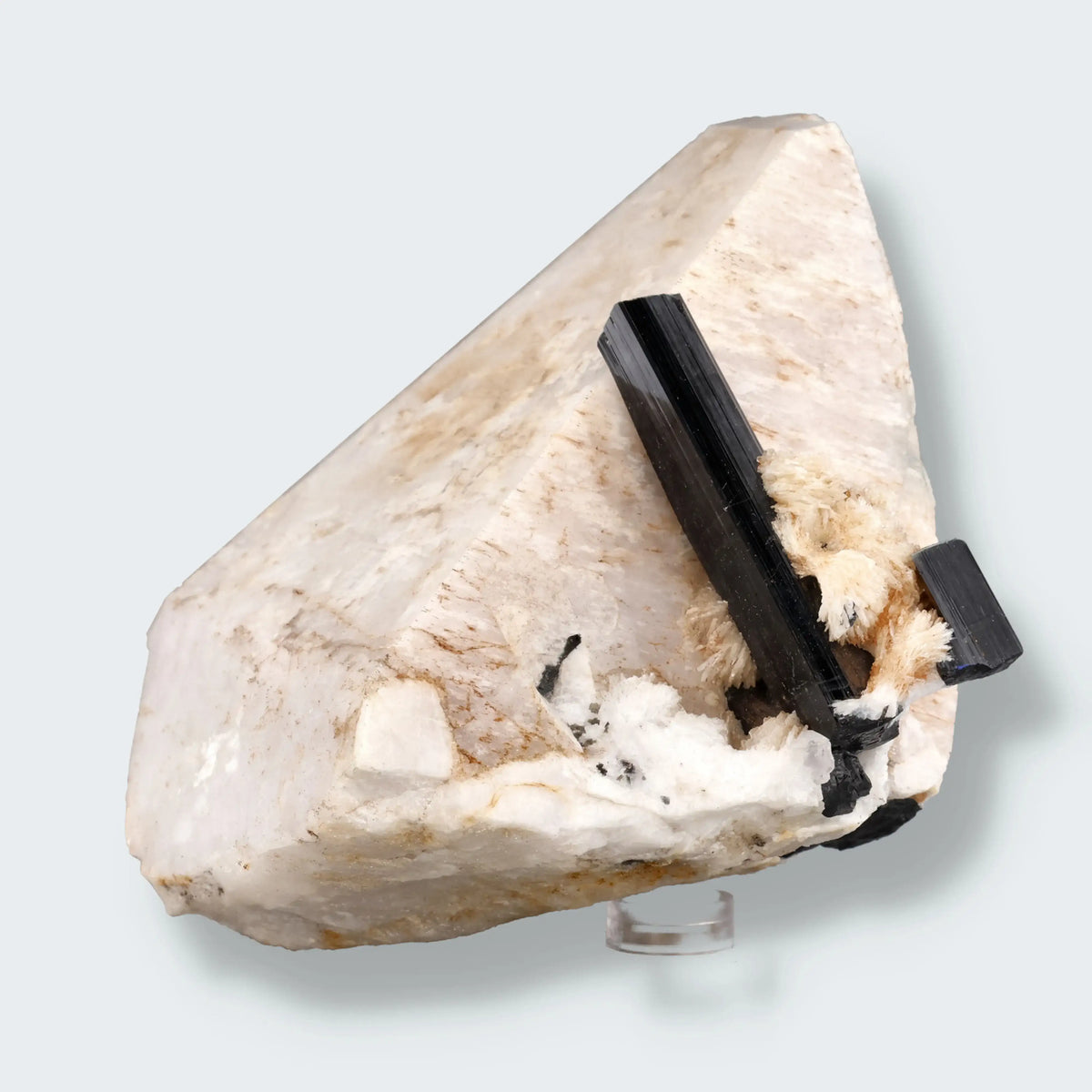 Schwarzer Schörl Turmalin an Baryt und Pegmatit aus Pakistan (965g)