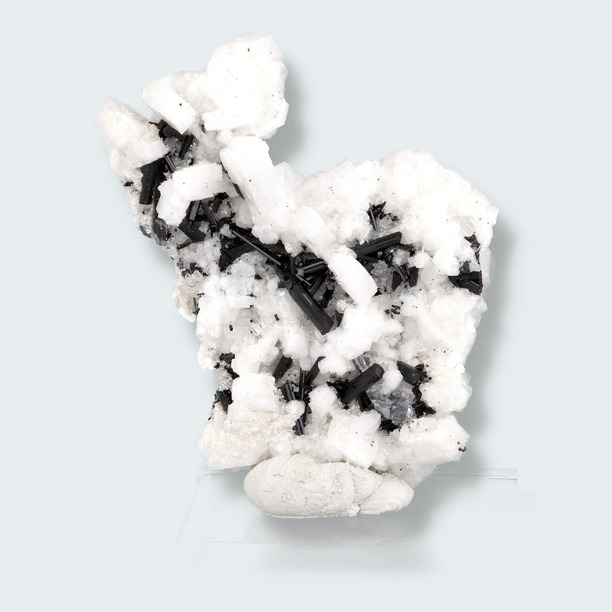 Schwarzer Schörl Turmalin an Himalaya Bergkristall (16g)